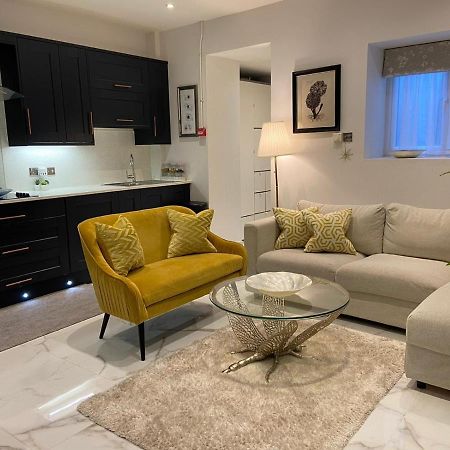 Elegant 2 Bed Flat In Chiswick Londres Exterior foto